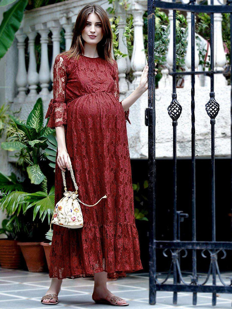 How To Choose Indian Wear Like A Bollywood Celebrity When You're Pregnant |  Vogue | Vogue India